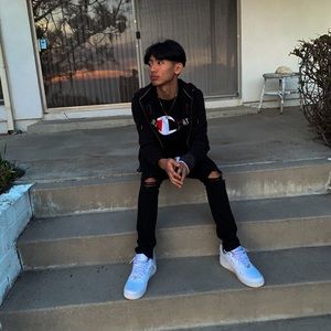 Meet your Posher, Brian